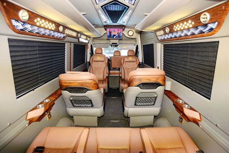 Thuê Xe Limousine Huế